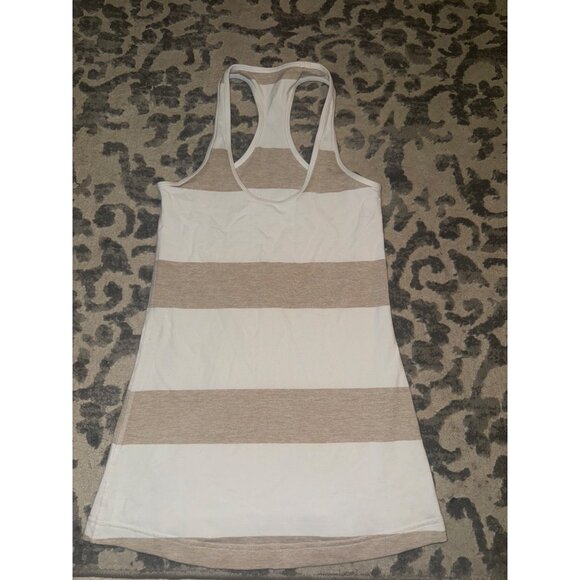Lululemon tank top women’s size 2?‎ - Picture 1 of 4